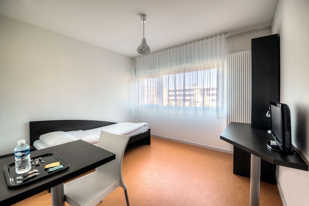 Comfort Aparthotel Besancon Hauts du Chazal 39/54