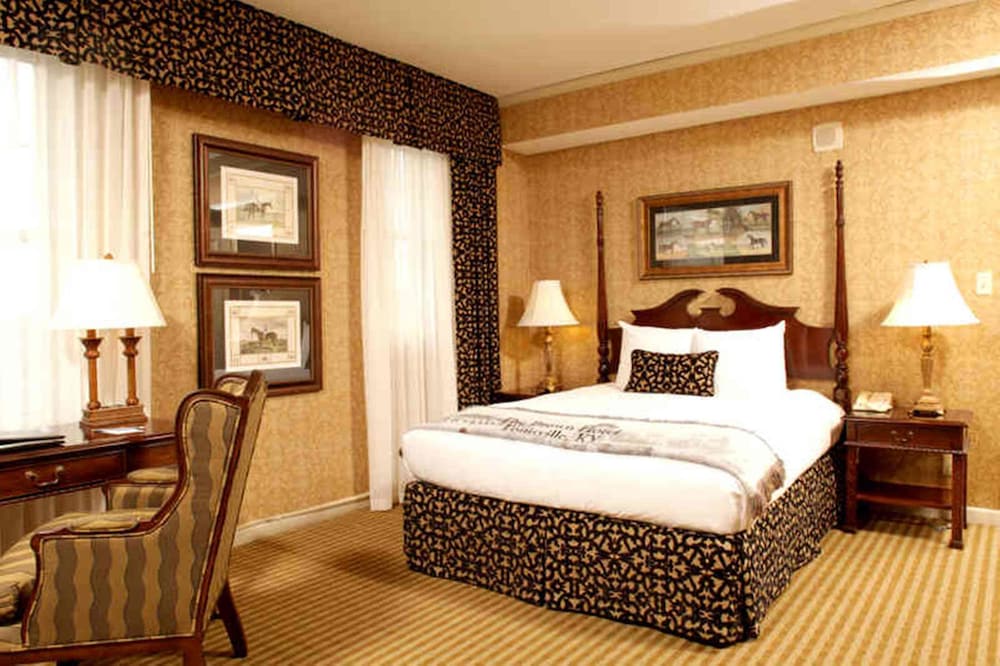 CLASSIC, QUEEN BED