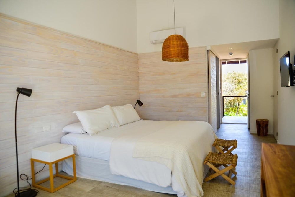 Anastasio Hotel And Beach Club 14/73