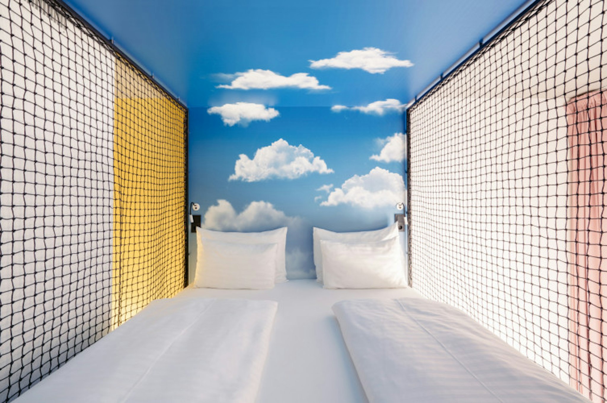 Smart Maisonette Room