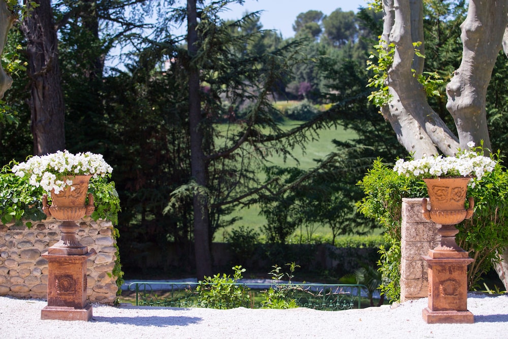 Domaine Cie 41/50