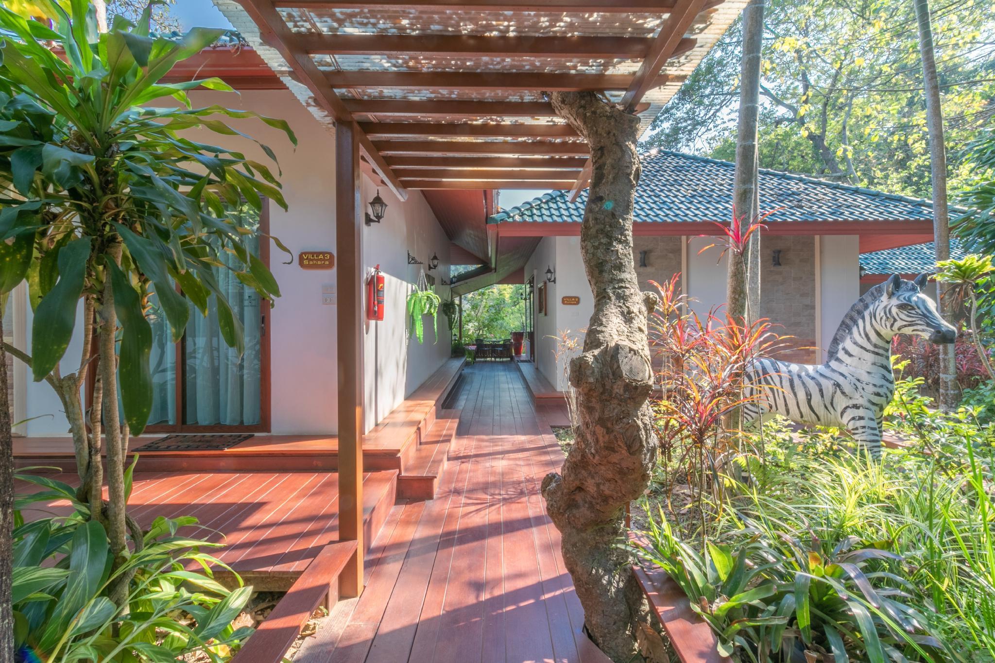 Swankiri Executive Farm Resort 50/53