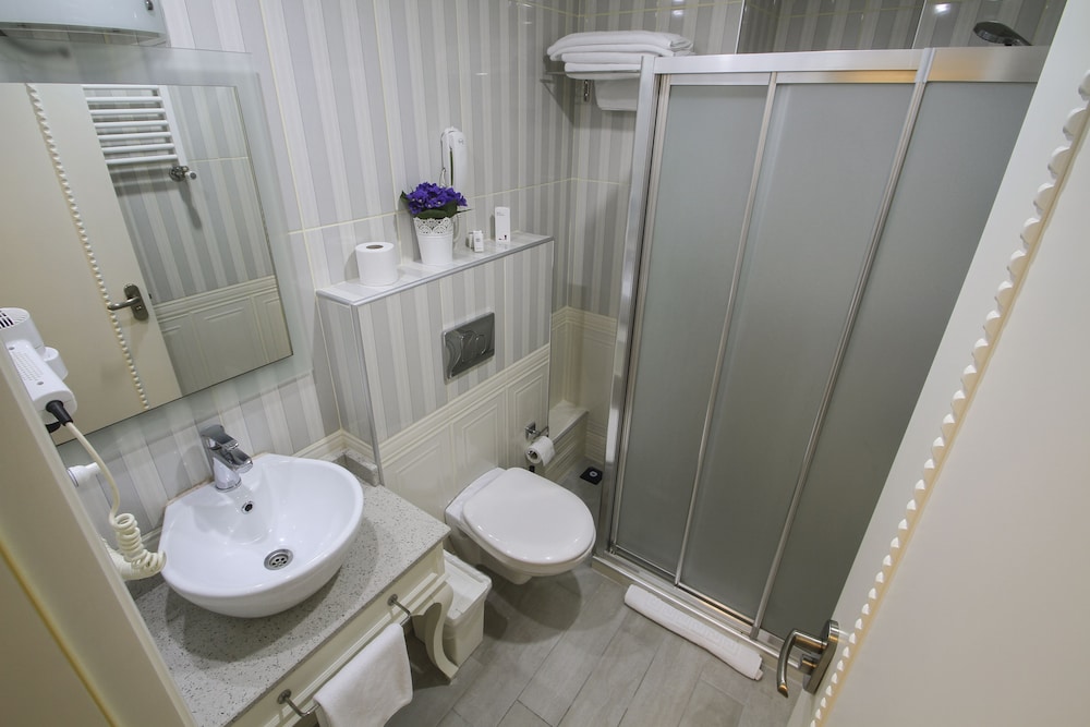 Biga Palas Hotel 52/53