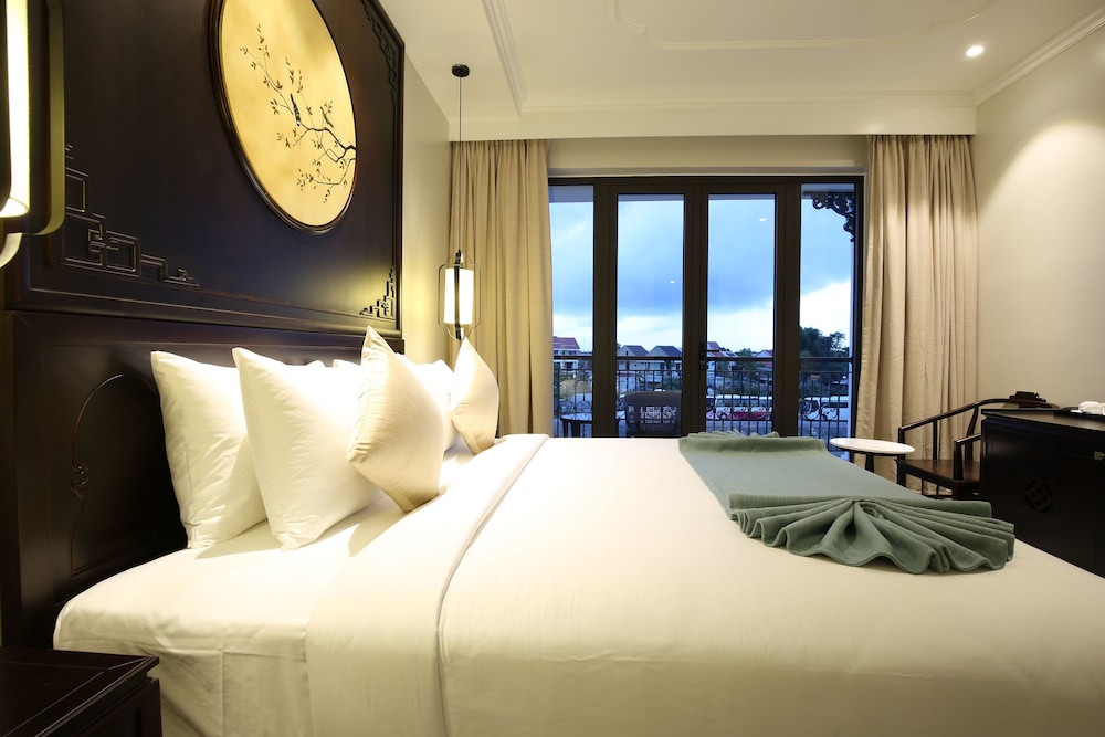 Laluna Hoi An Riverside Hotel & Spa 33/71