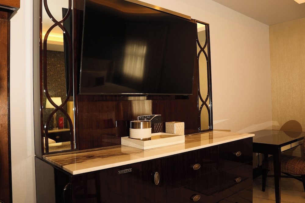 Hotel West Plaza 28/29