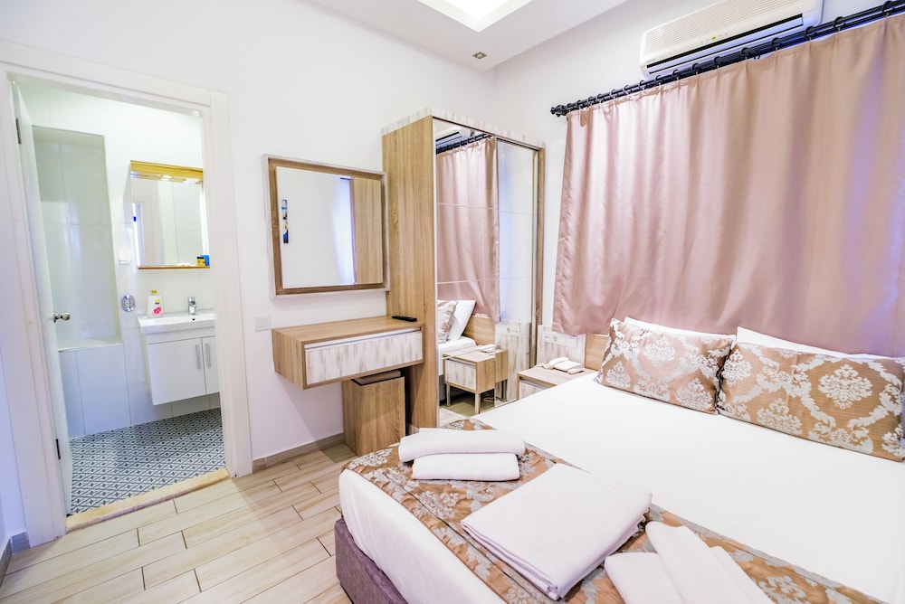 Sardunya Otel 32/50