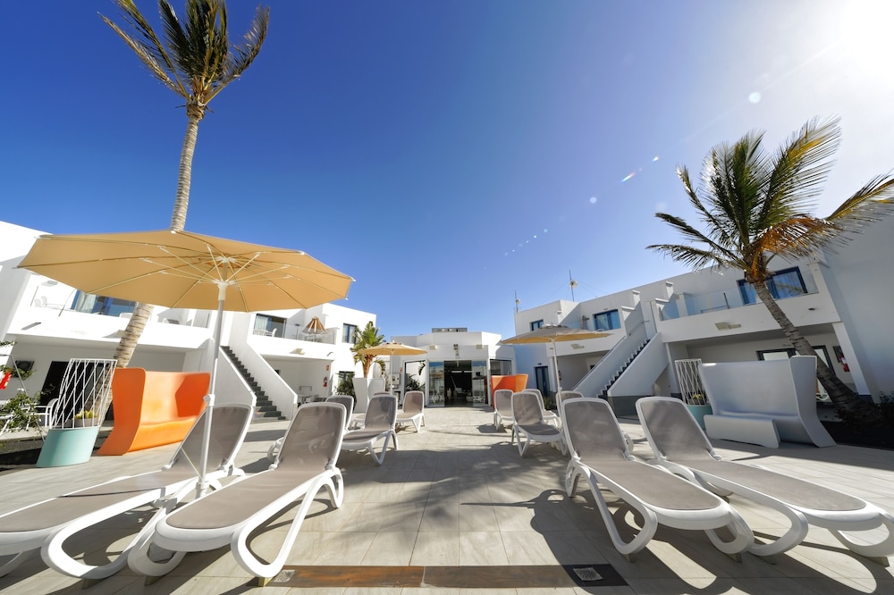 Aqua Suites Hotel Boutique 19/26