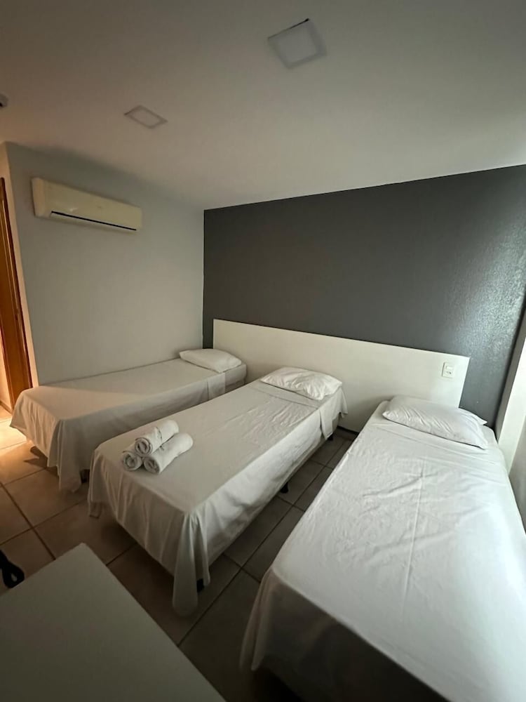 Rota 232 Hotel 6/25