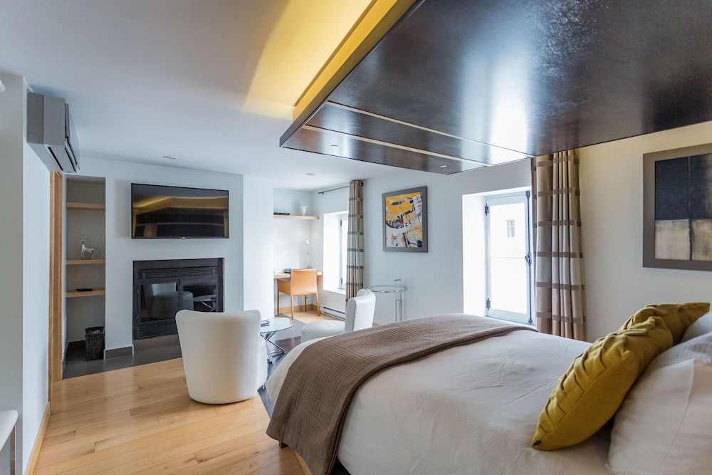 DUPLEX, SPA, SUPERIOR