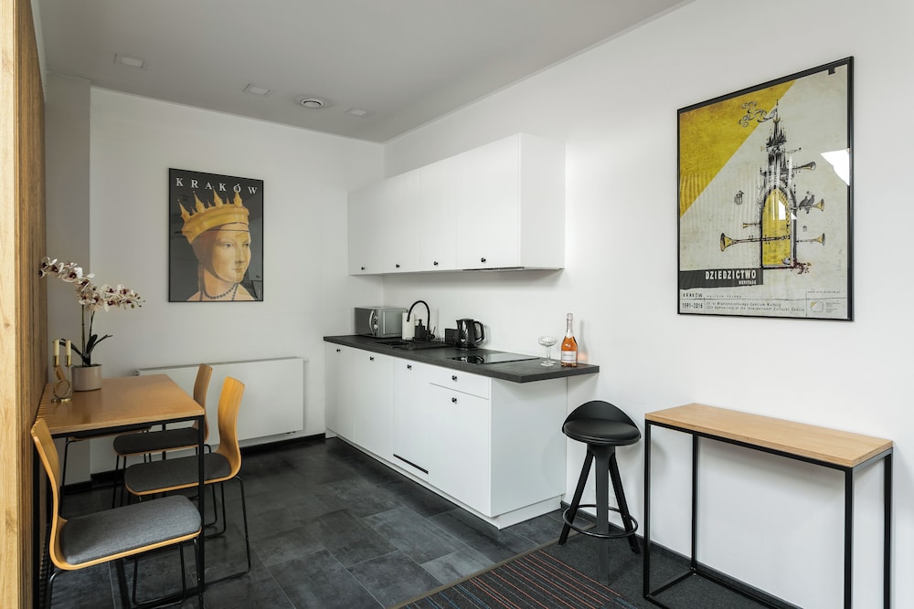 Dada Premium Aparthotel 3/39