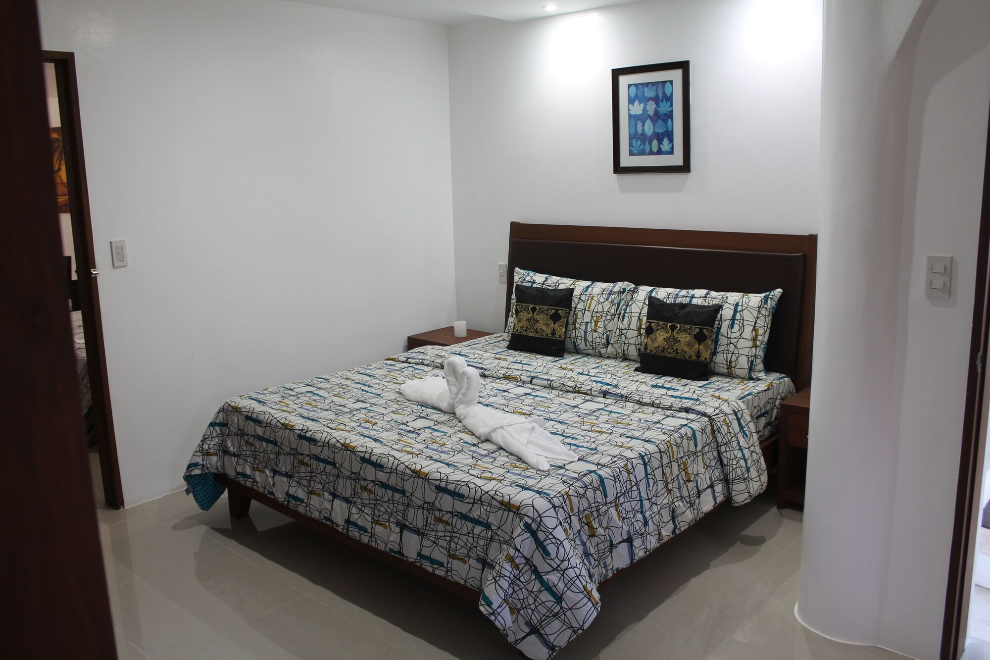 DELUXE, DOUBLE BED, GROUND FLOOR