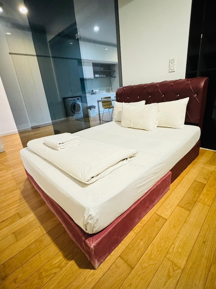 Platinum Service Suites KLCC 26/50