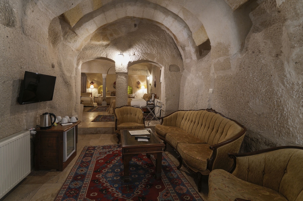 Tekkaya Cave Hotel 25/50