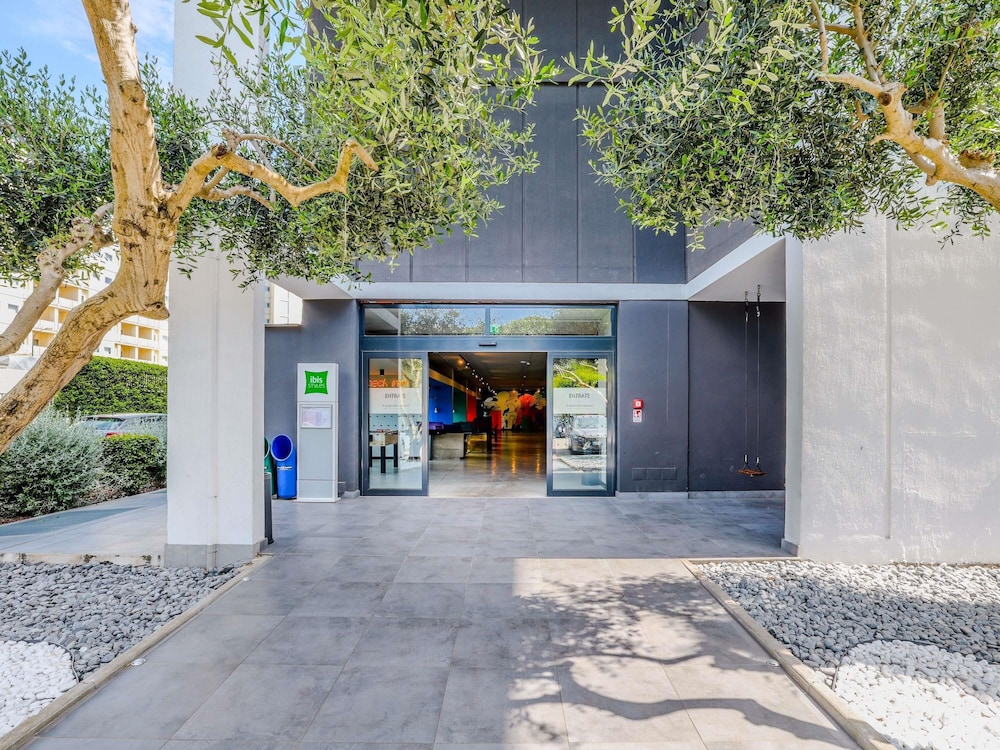 Ibis Styles Roma Aurelia 40/49