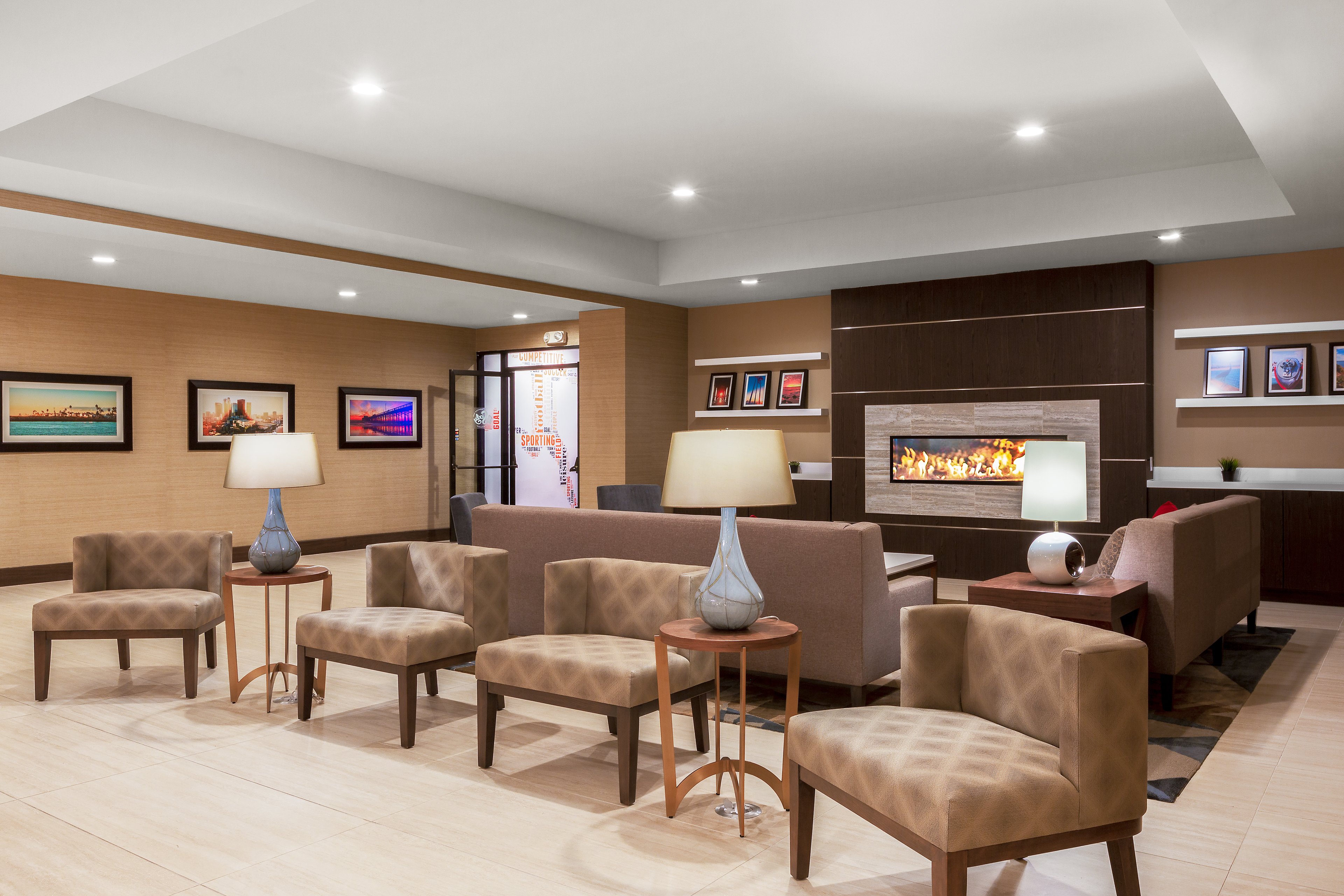 Holiday Inn La Mirada 33/54