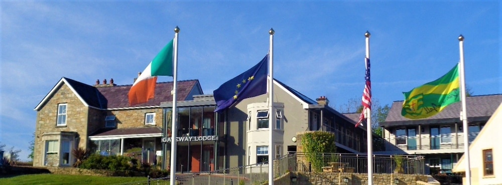 The Gateway Lodge Donegal 3/56