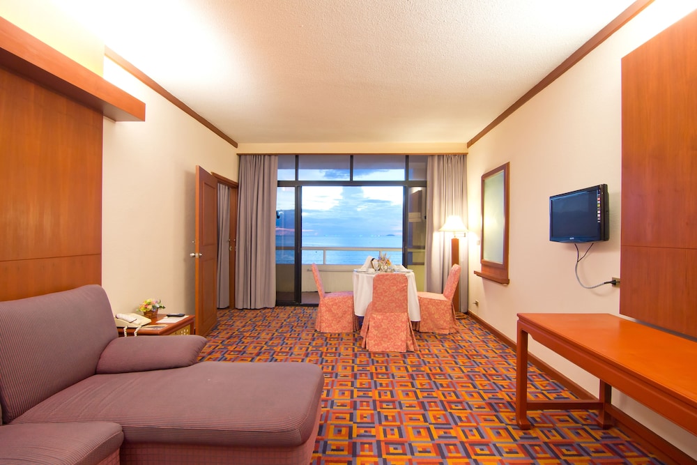 AMBASSADOR CITY JOMTIEN - OCEAN WING 21/50