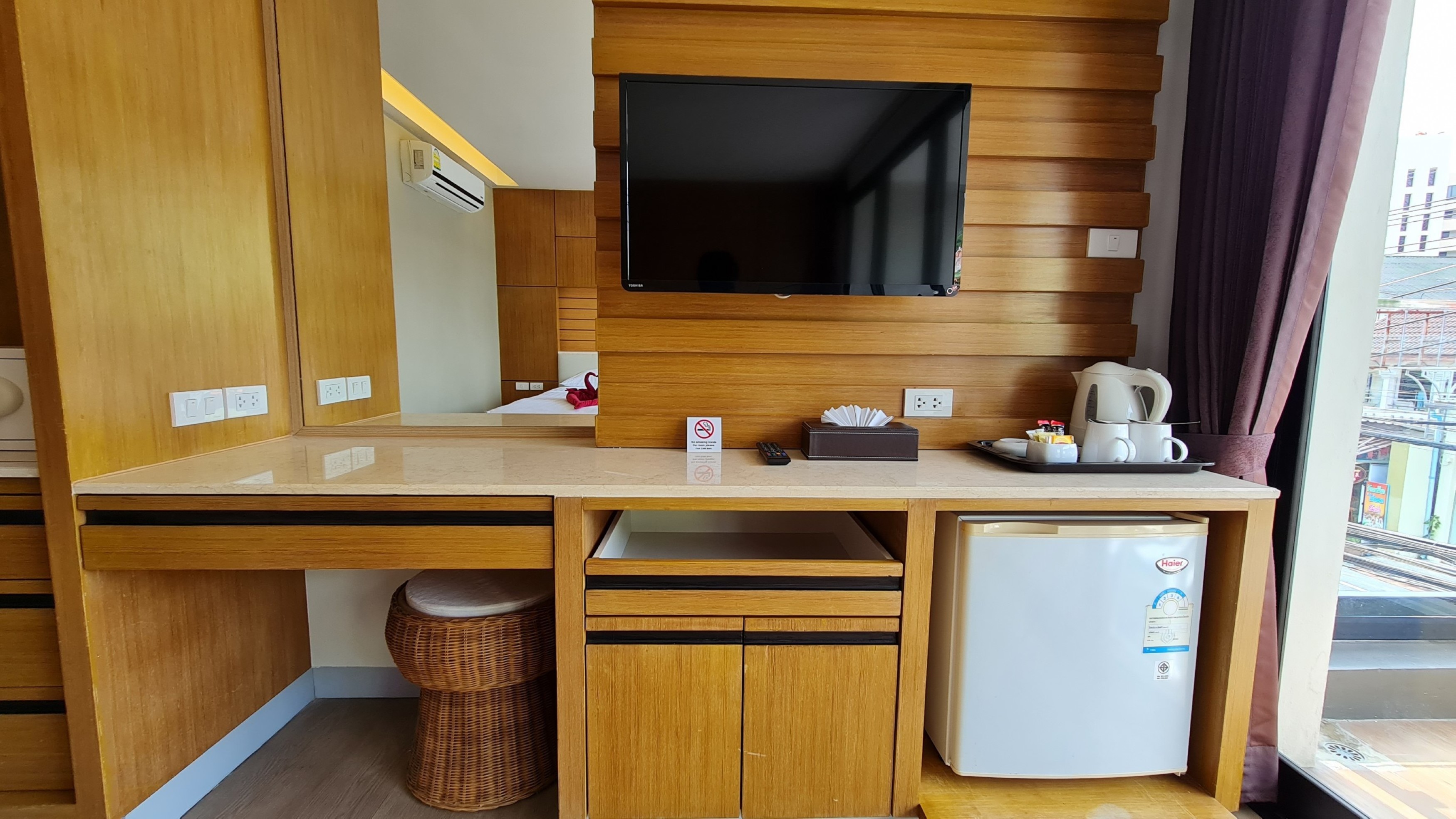 Room Actually 31/38