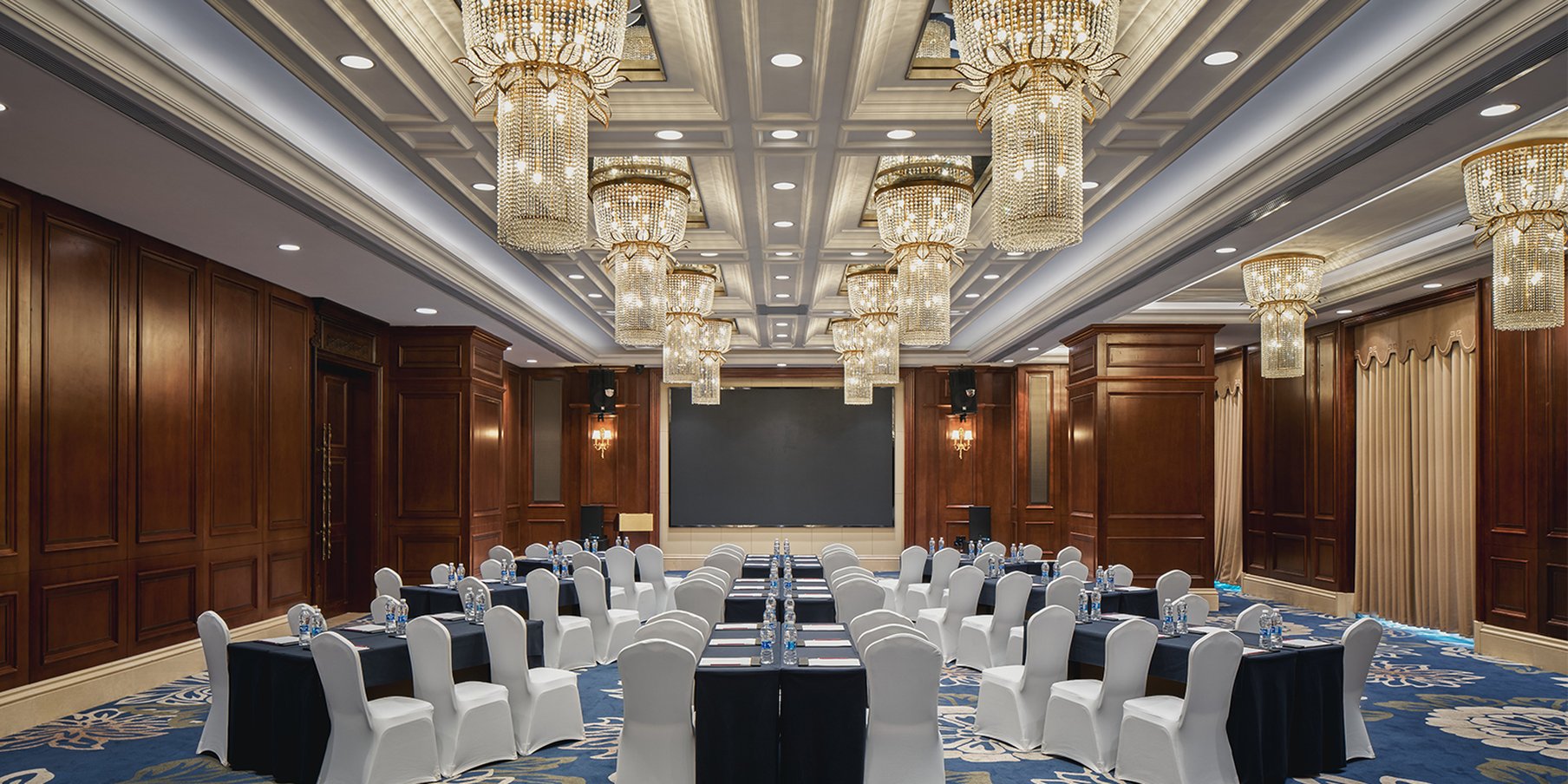 Crowne Plaza Dongying, an IHG Hotel 40/50