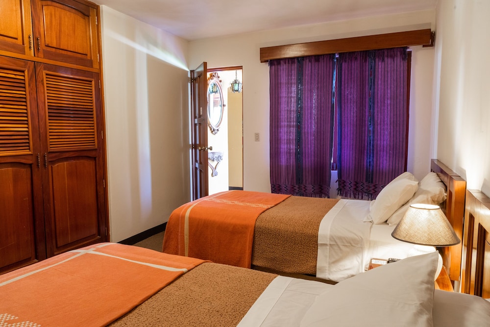 Hotel San Jorge 4/26