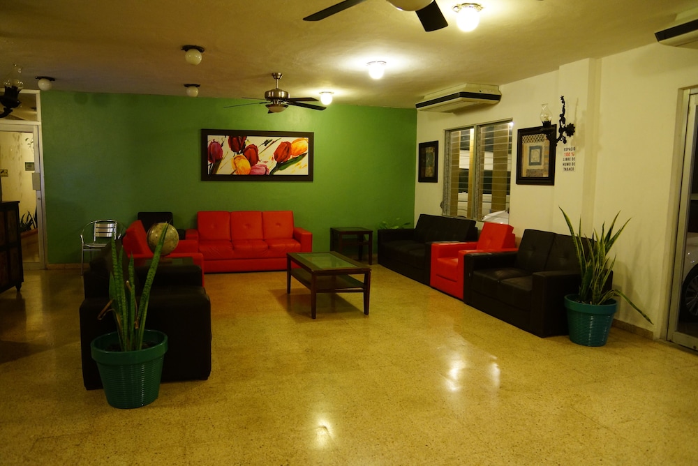 Las Dalias Inn 30/60