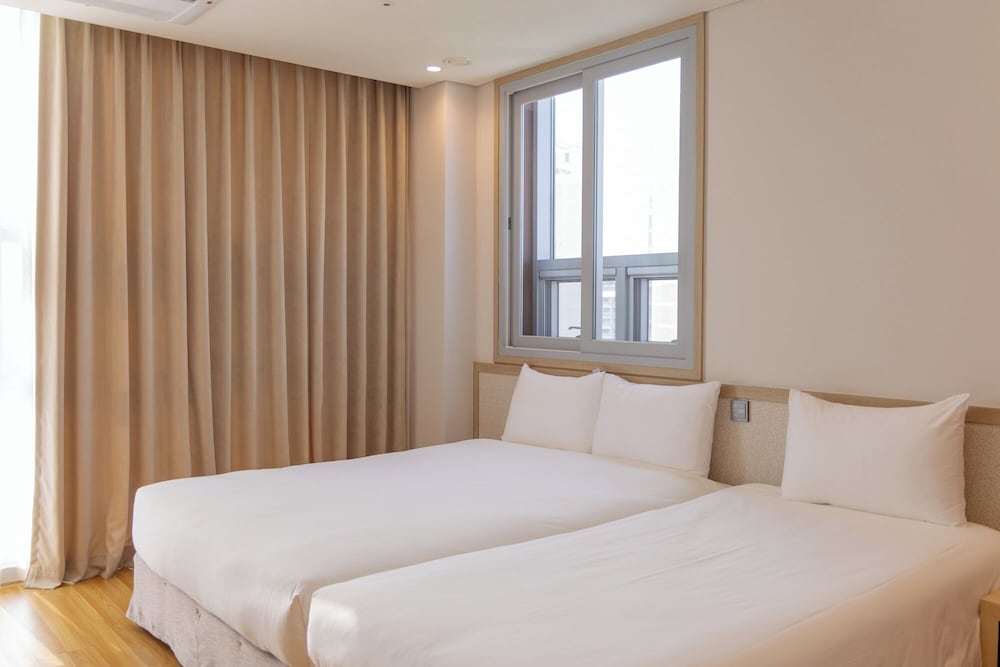 ROSANA BOUTIQUE HOTEL 10/62