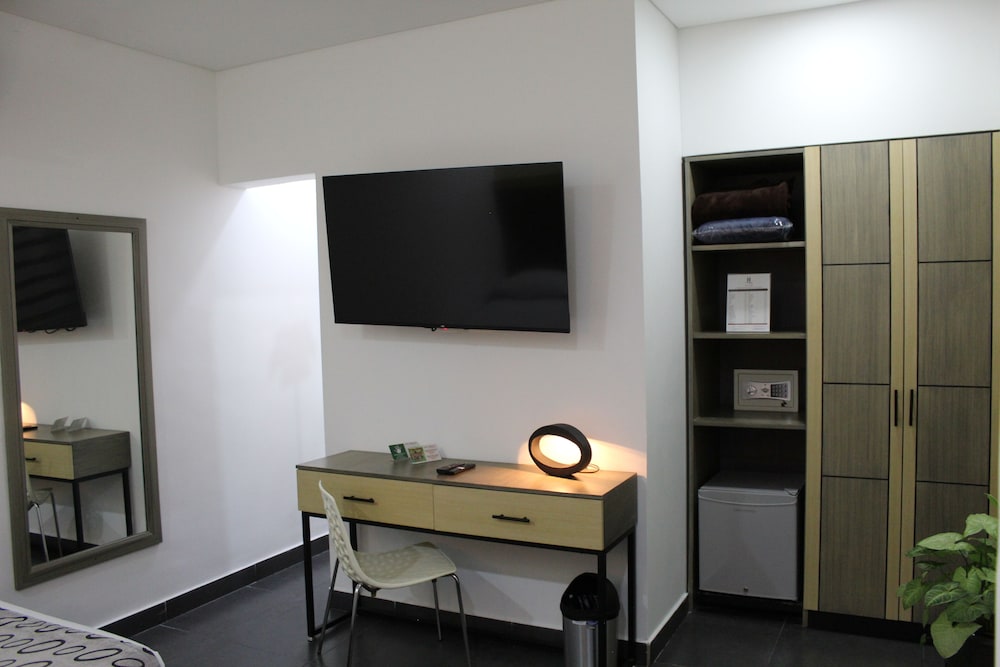 Hotel Merlott Lleras 41/48