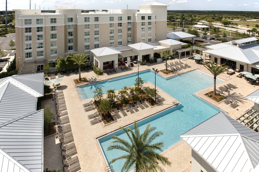TownePlace Suites Orlando at Flamingo Crossings Town Center/Western Entrance 5/69