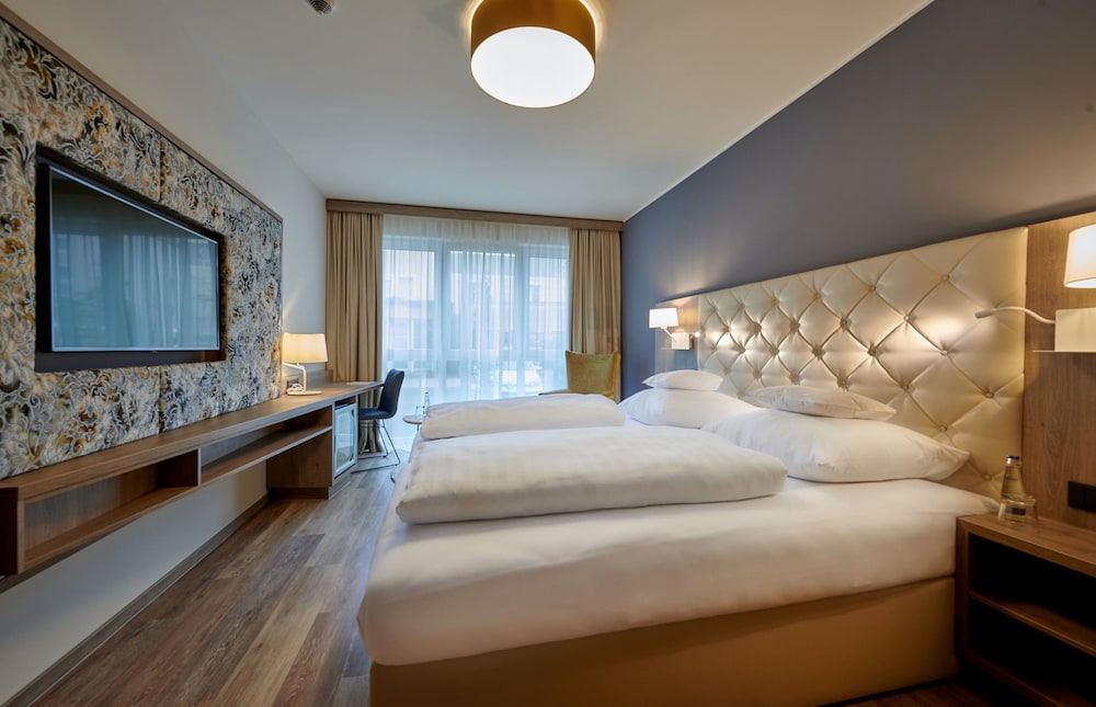 Plus, Premium, Double Bed, Sofa
