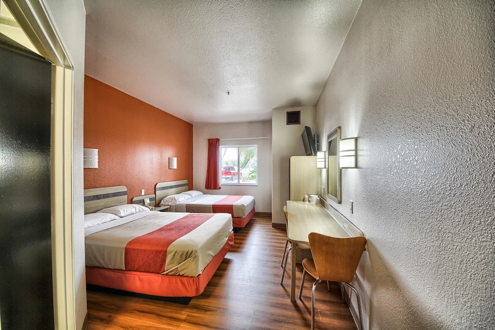 Motel6 Mission, TX 25/49