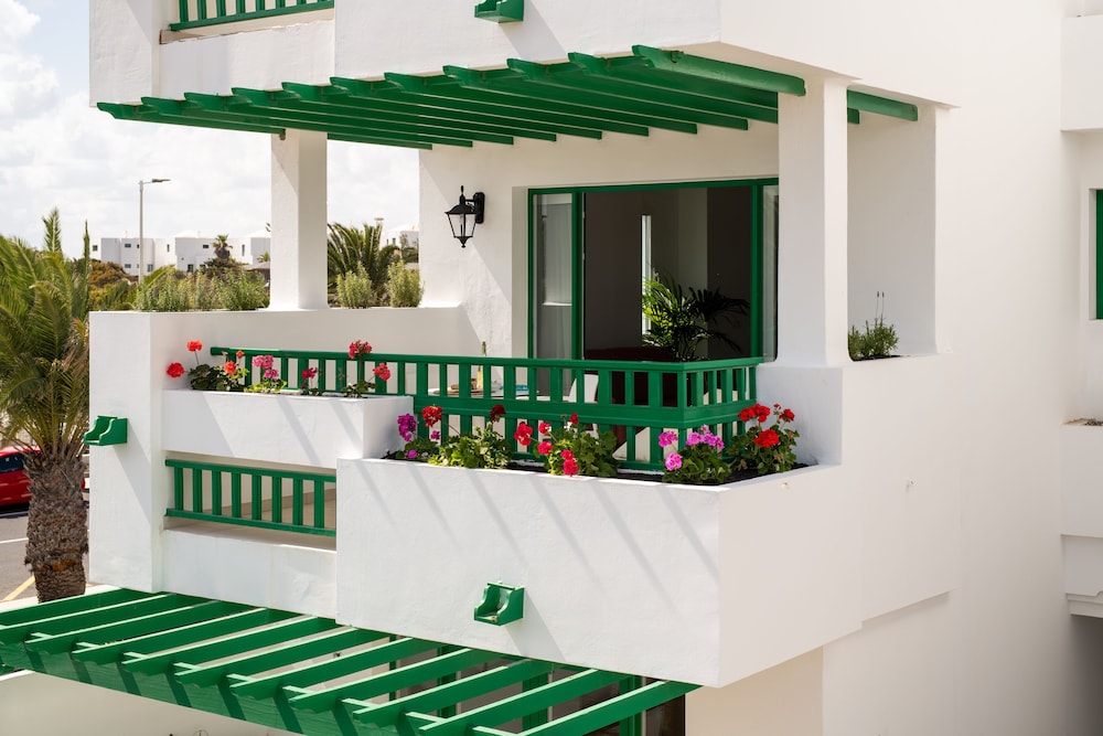 Nazaret Apartments 42/67