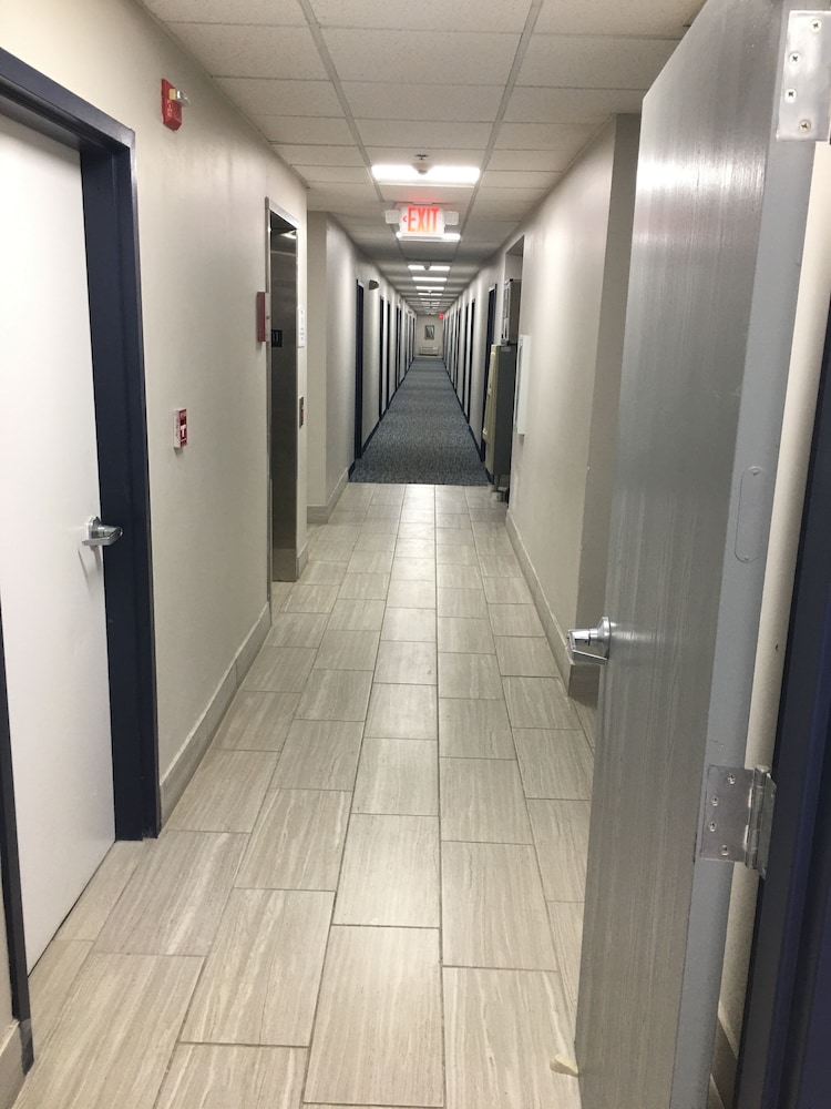 Baymont by Wyndham Adairsville 28/41