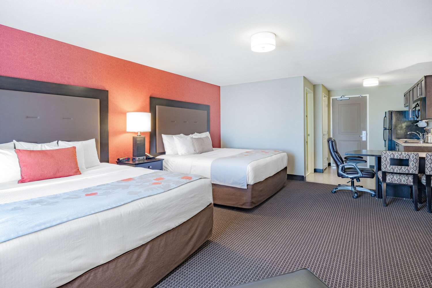 Hawthorn Suites By Wyndham Williston 4/23