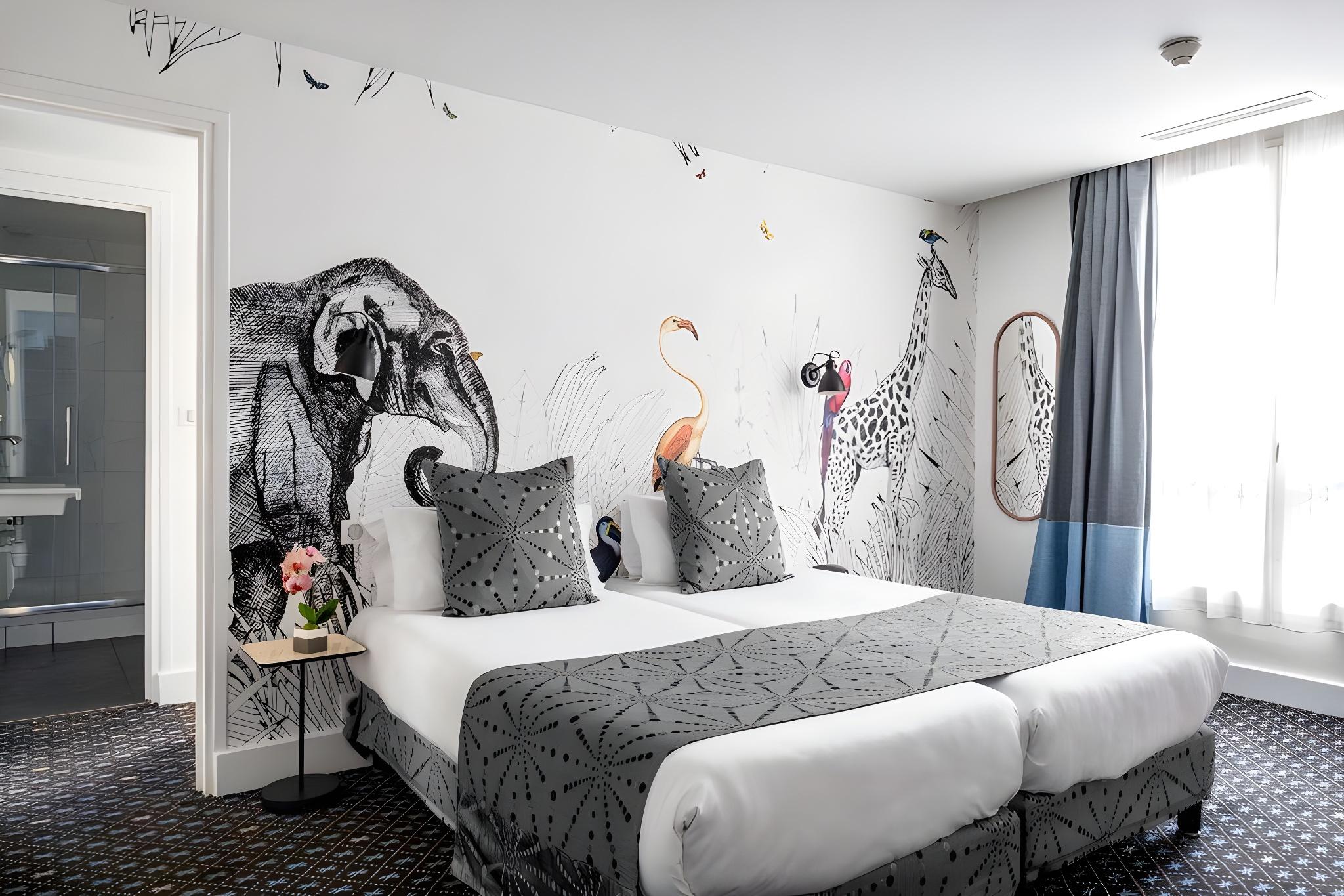 Apartment, Twin Beds