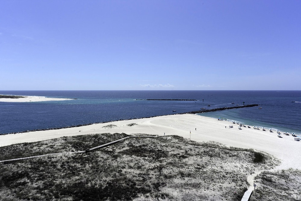 Perdido Beach Resort 28/65