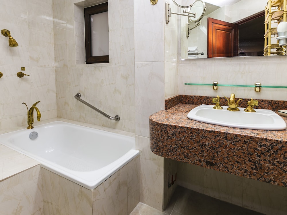 Quinta del Rey Hotel 30/31