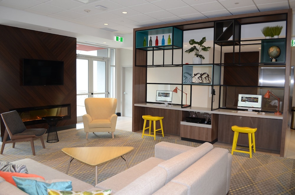 Holiday Inn Edmonton S Ellerslie Rd 33/48