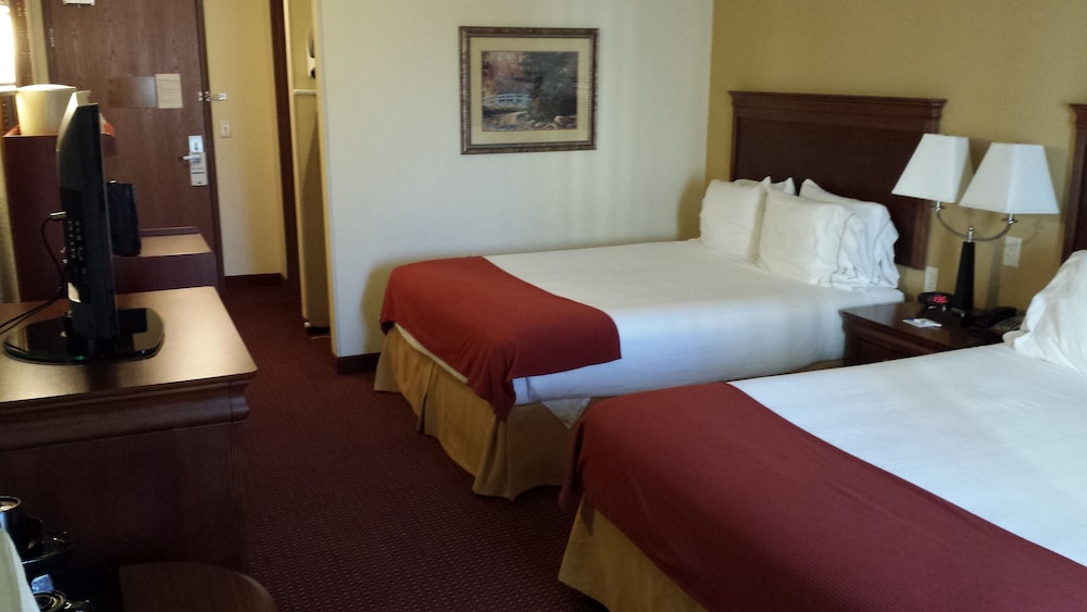 Holiday Inn Express Hotel Suites Salt Lake City Airport East 15/52