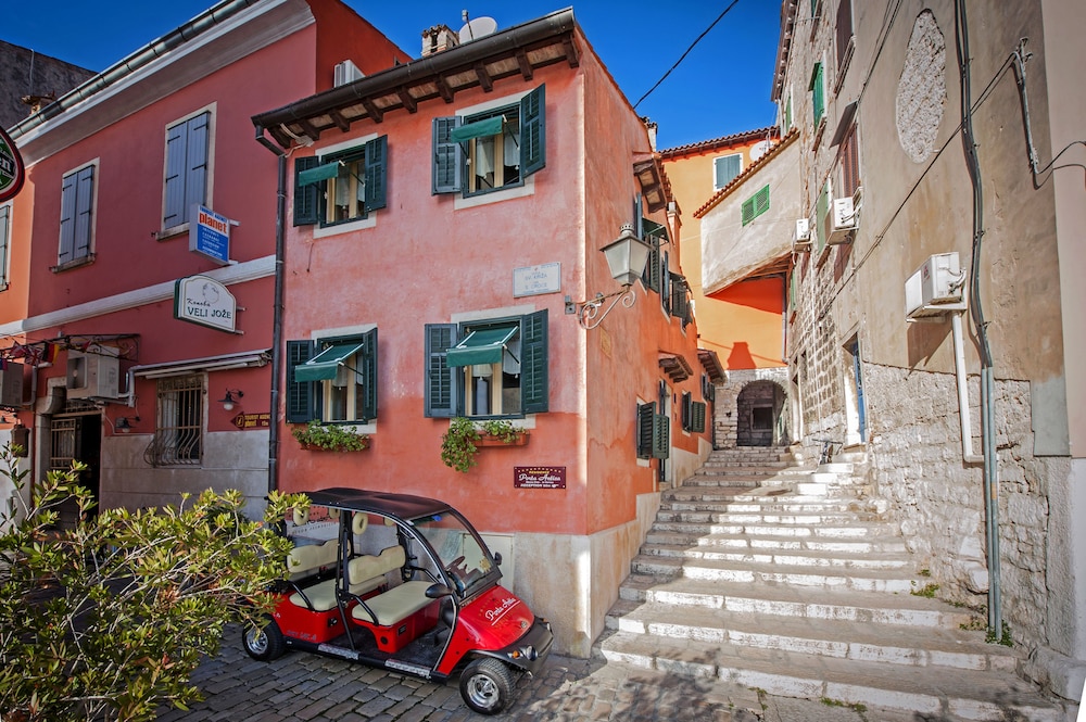 Residence Porta Antica 38/50