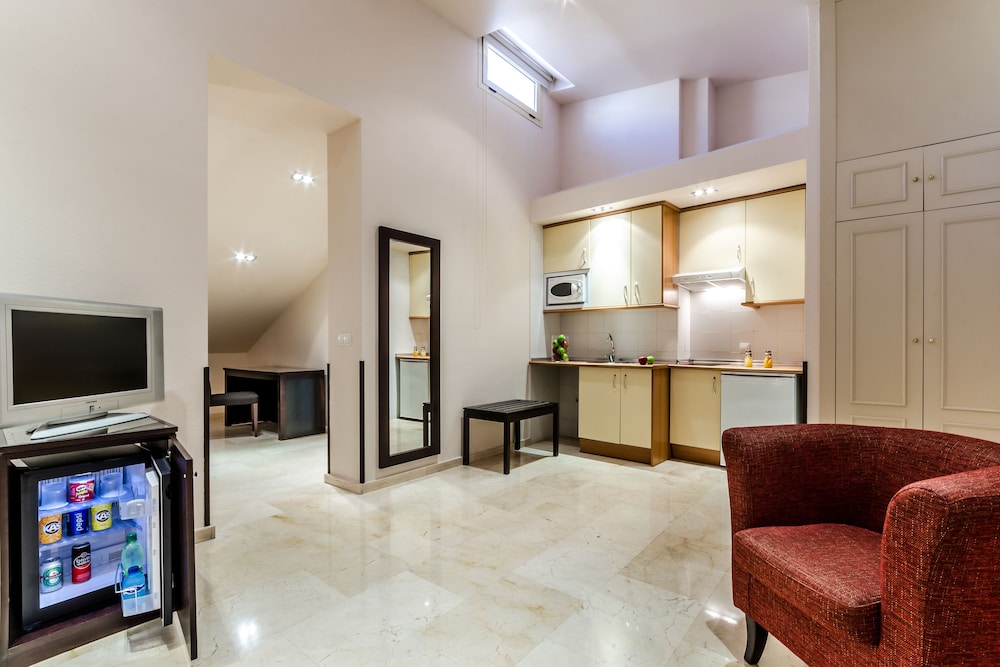 Exe Suites 33 7/55