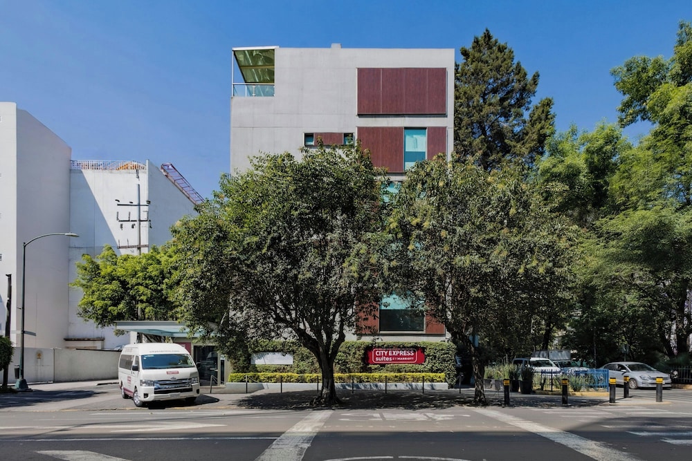 City Express Suites by Marriott Ciudad de Mexico Anzures 56/61
