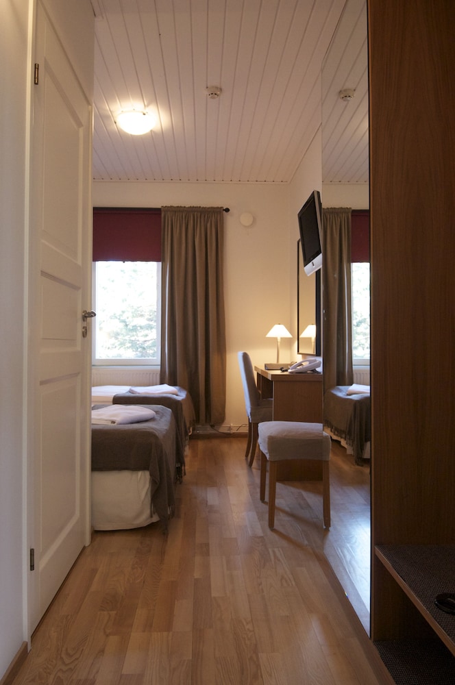 HOTEL HAVSVIDDEN 44/70