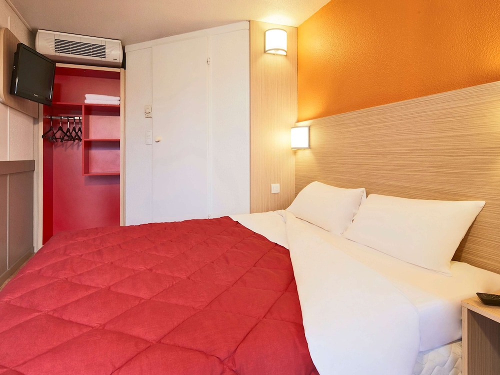 PREMIERE CLASSE PARIS OUEST - NANTERRE - LA DEFENSE 17/33