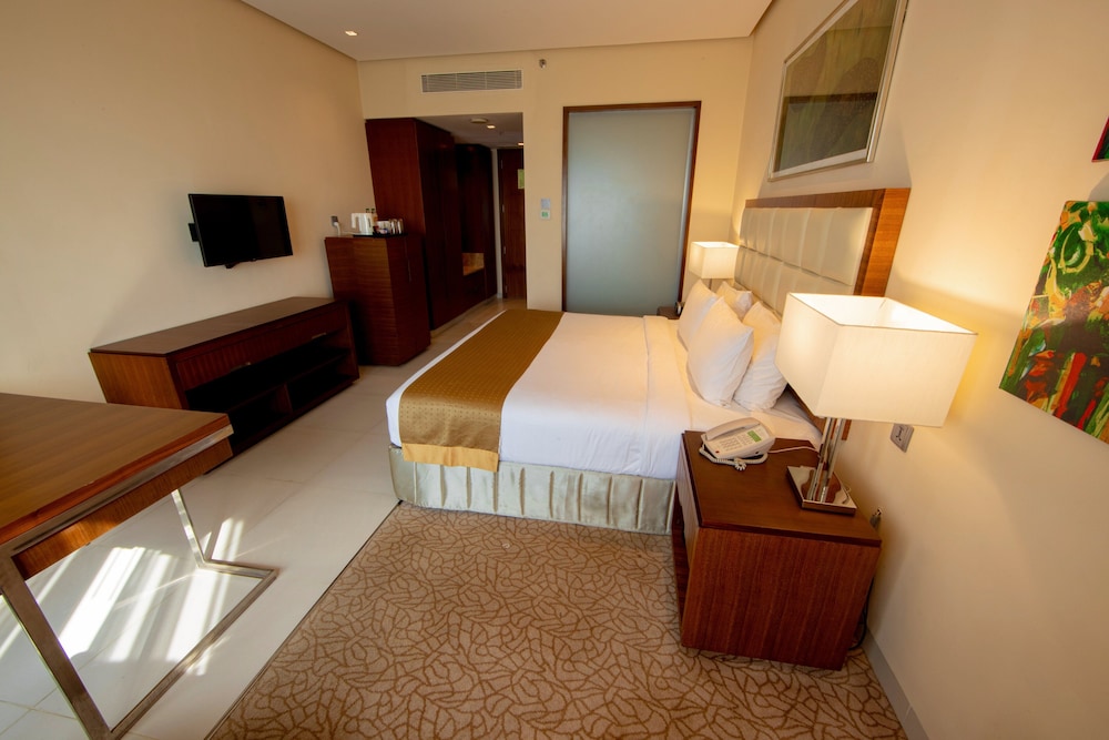 Holiday Inn Cochin 27/76