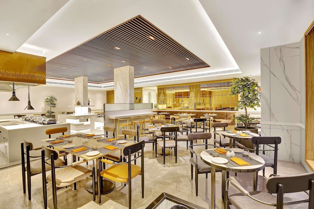 Park Inn by Radisson Surat 14/22