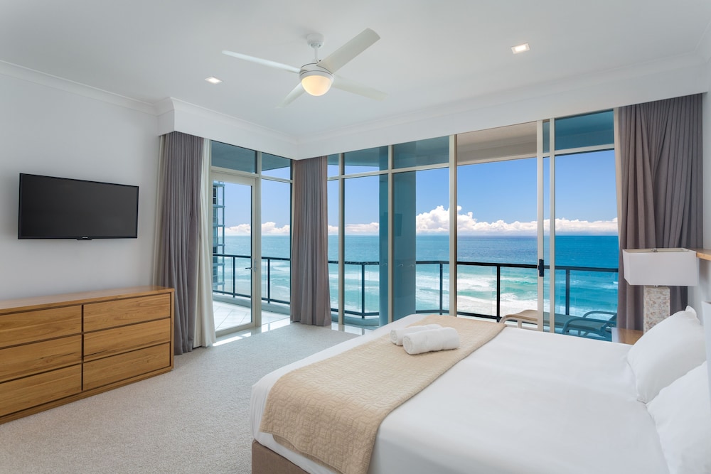 Oceana On Broadbeach 27/75