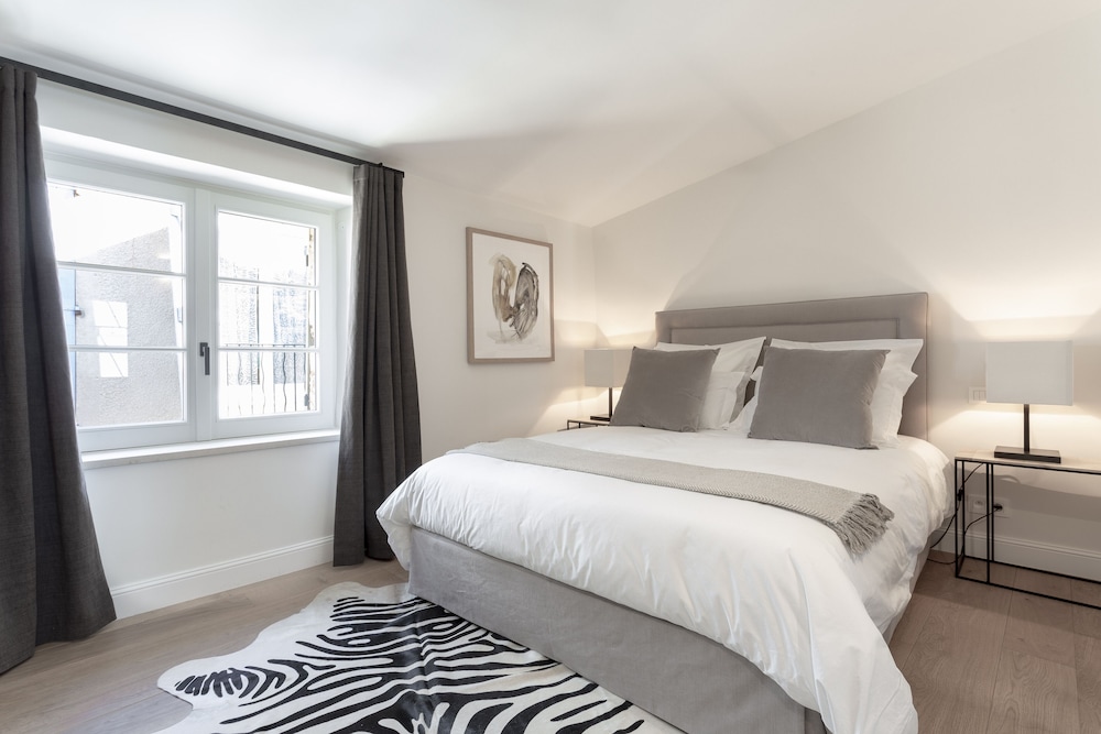 Mougins Luxury Retreats 9/50