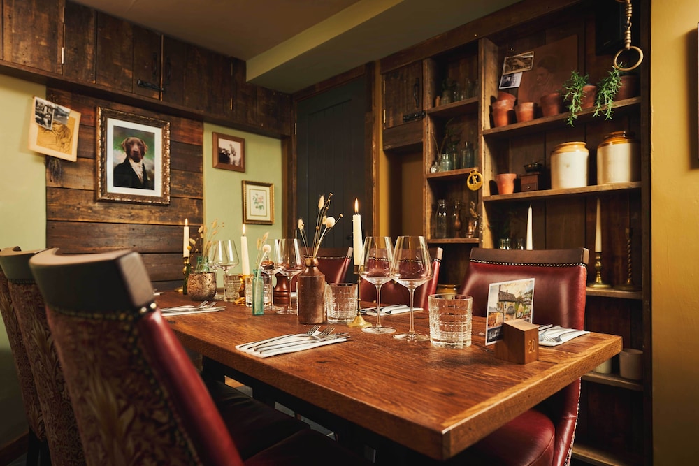 Masons Arms 33/48