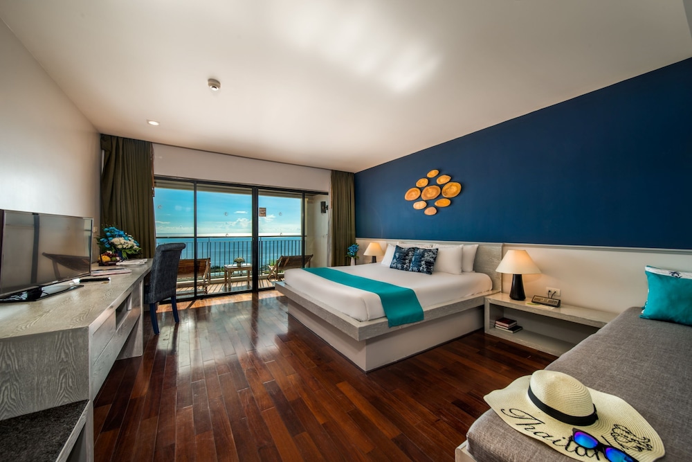 Andamantra Resort And Villa Phuket 14/49