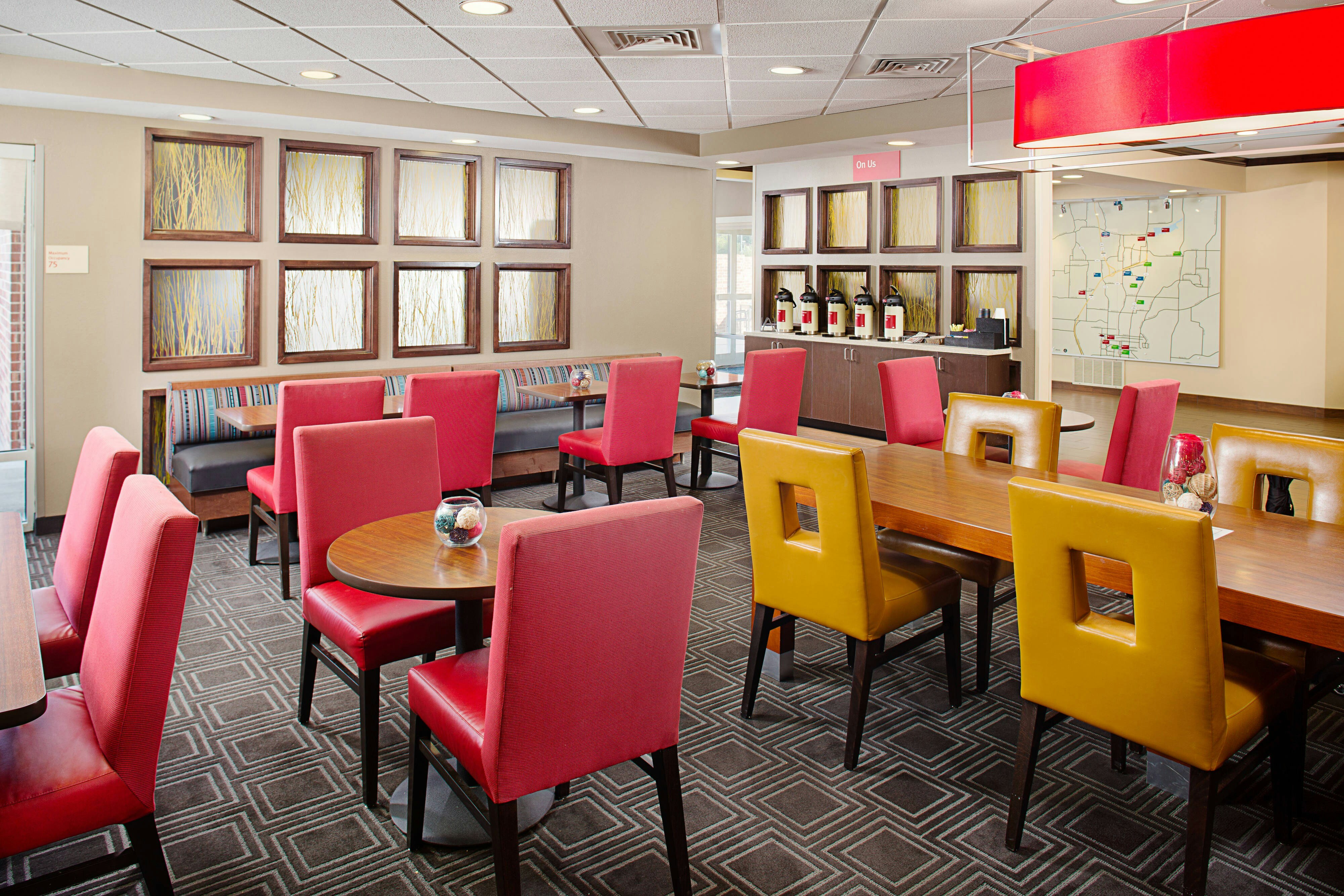 TownePlace Suites by Marriott Fayetteville North/Springdale 18/25